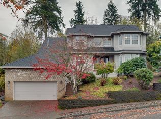 11586 SE Highland Loop, Clackamas, OR 97015