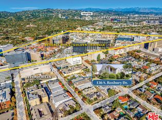 136 S Roxbury Dr, Beverly Hills, CA 90212