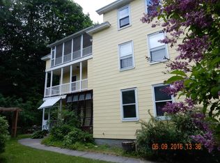 121 Riverside Dr APT 1, Auburn, ME 04210