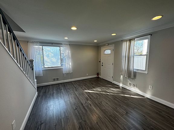 4th image of 5411 8th Pl S