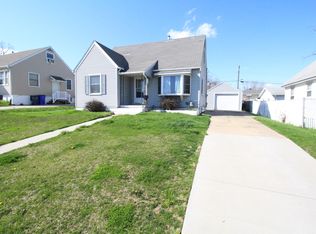 1008 O Ave NW, Cedar Rapids, IA 52405