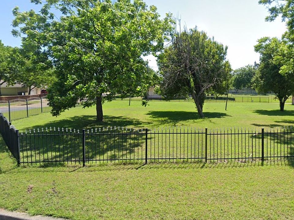 1st image of 1876 E Shore Dr