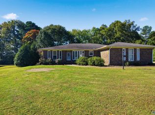 104 Creighton Dr, Athens, AL 35613