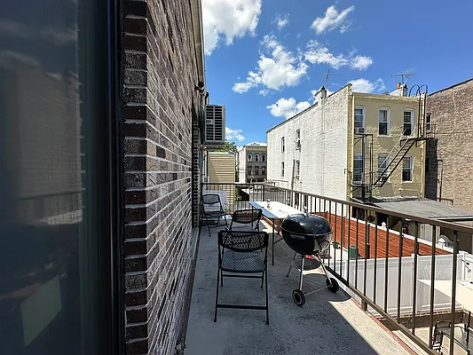 Rented by JB Mac Real Estate Inc. | media 10