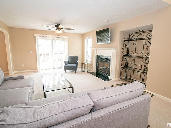 3rd image of 2335 W Kenfield Ct
