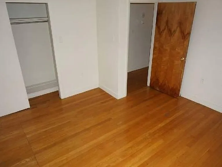 304 Tappan St #D1 — Photo 18