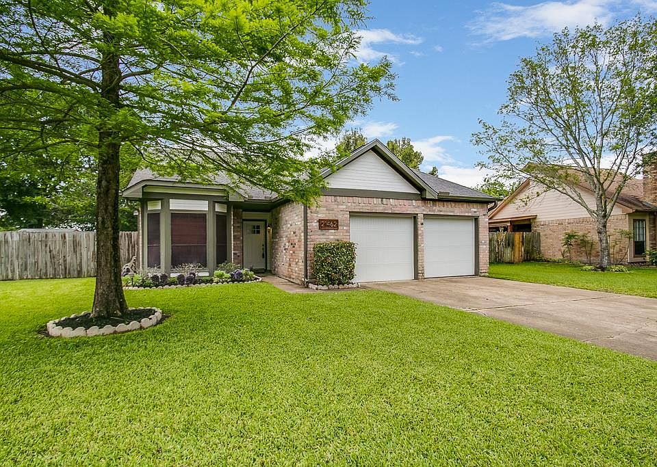 1st image of 21462 Park Timbers Ln