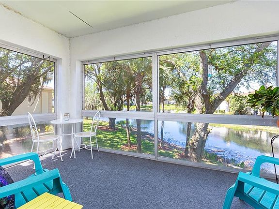 4th image of 10348 Carrollwood Ln APT 185