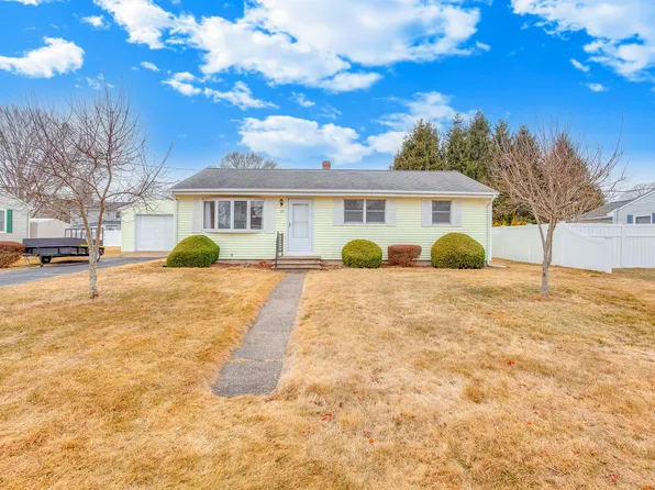37 Fenwood Road, Old Saybrook, CT 06475