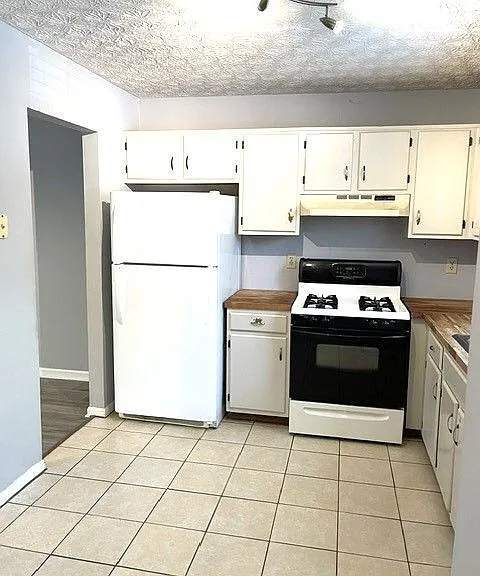 1013 Travelers Trl NW — Photo 9