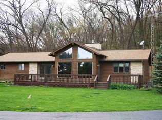 549 S Grandview Ter, Oregon, IL 61061
