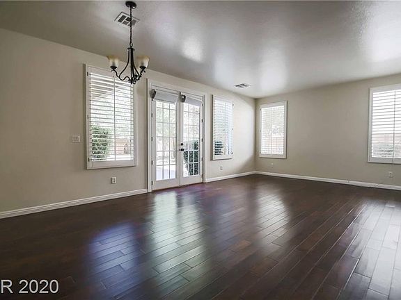 4th image of 2940 Carmelo Dr #0