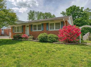 312 Peachtree St, Newburgh, IN 47630