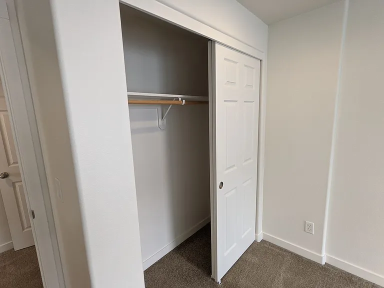 Halsey East Townhomes — Photo 155