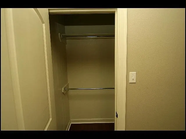 4 bed, 2.0 bath, 2595 sqft, $2,500 — Photo 3