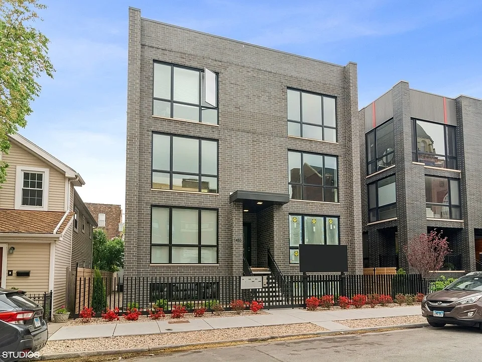 1455 W Superior St #2E