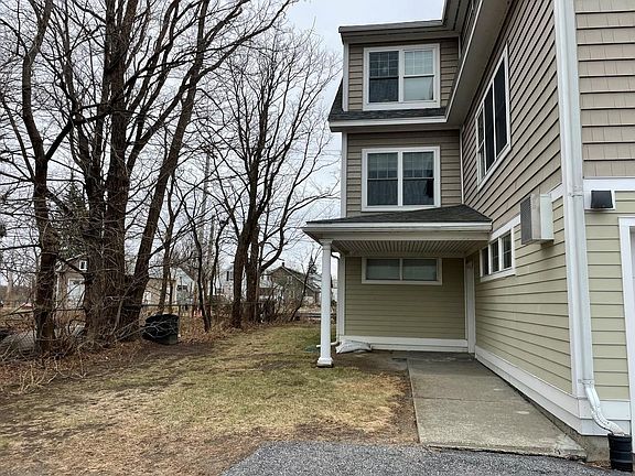 2nd image of 354 Manhattan Drive #14