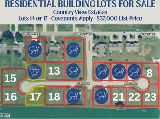 17 Benton Ave E, Albia, IA 52531