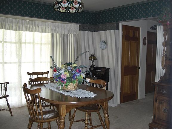 4th image of 5797 Birchcrest Dr