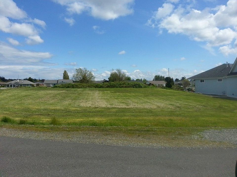 1st image of 8127 Coquitlam Pl