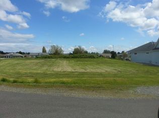 8127 Coquitlam Pl, Blaine, WA 98230