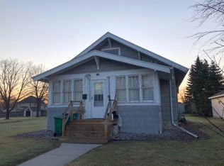 416 8th St N, Wahpeton, ND 58075