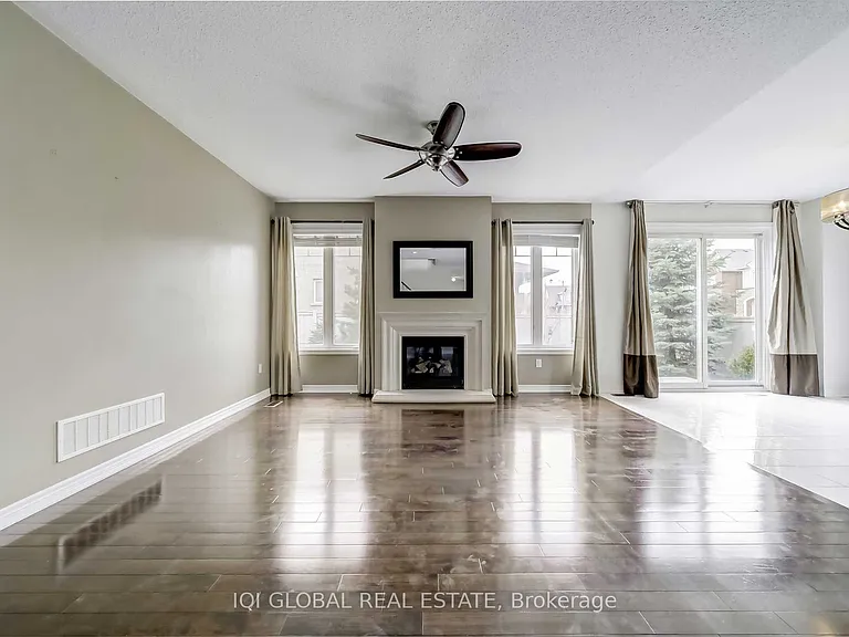 2 Bowkett Dr — Photo 7