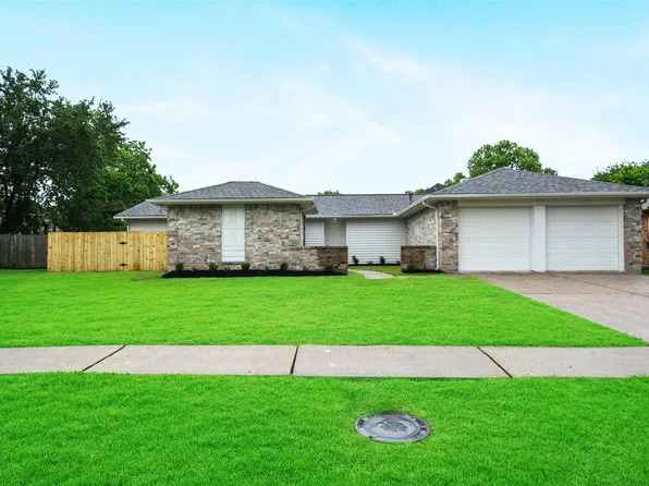 2511 Orion Dr, League City, TX 77573
