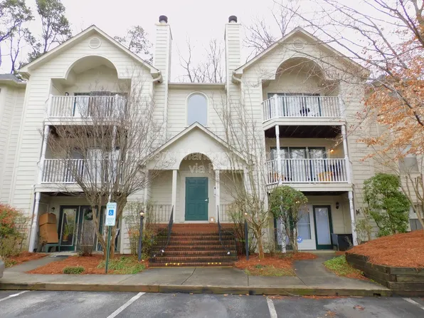 5930 W Friendly Ave, Greensboro, NC 27410