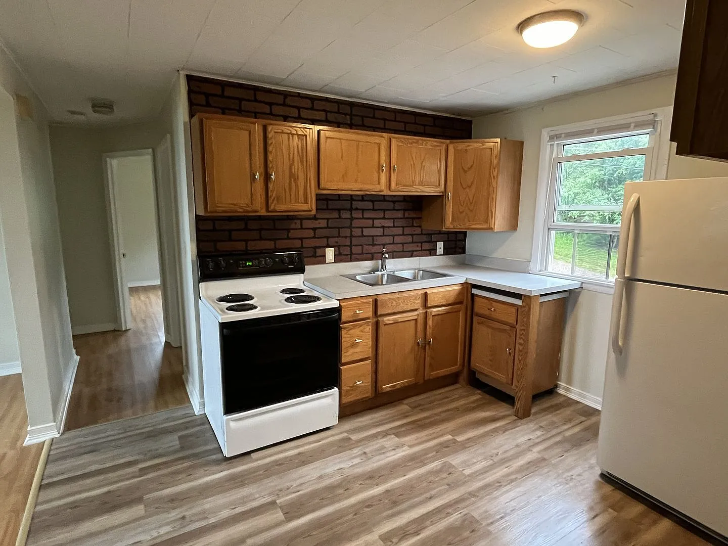 25 Sandy Shore Terrace — Photo 2