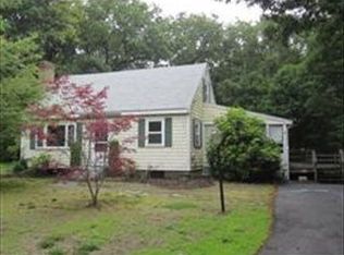 102 Van Kleeck Rd, Millis, MA 02054