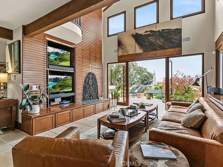 345 Emerald Bay — Photo 8