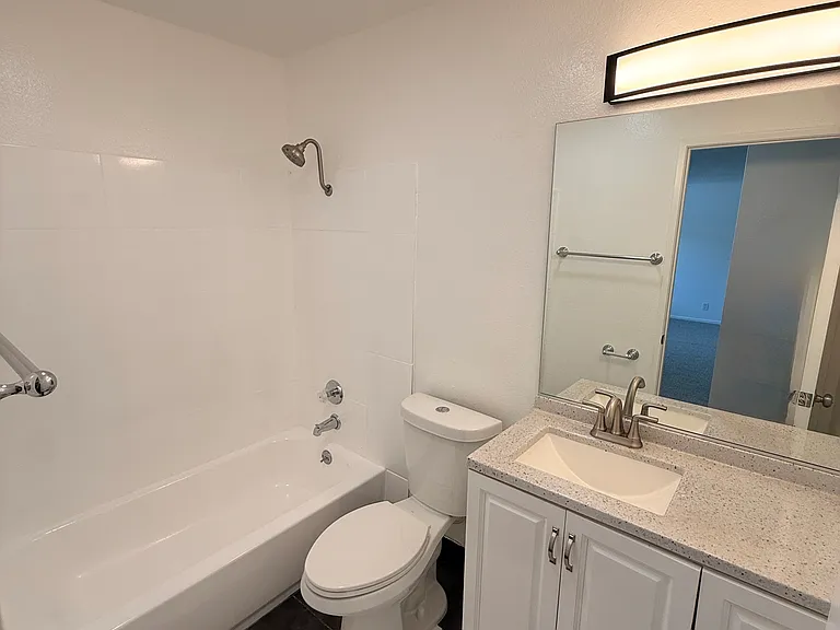 1620 Park Ave #6 — Photo 14