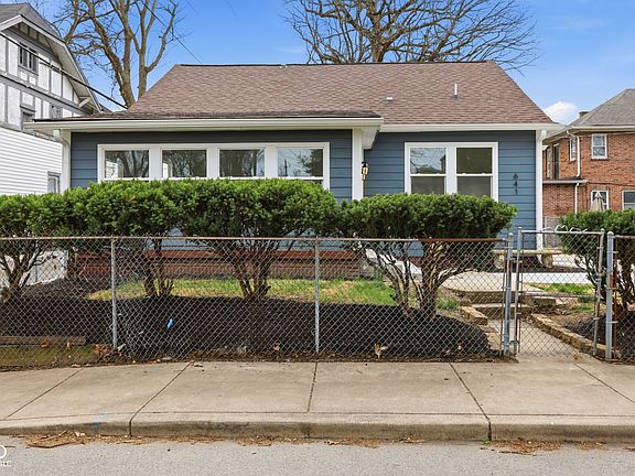 3rd image of 641 E 33rd St