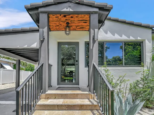 1217 SW 17th Street, Fort Lauderdale, FL 33315