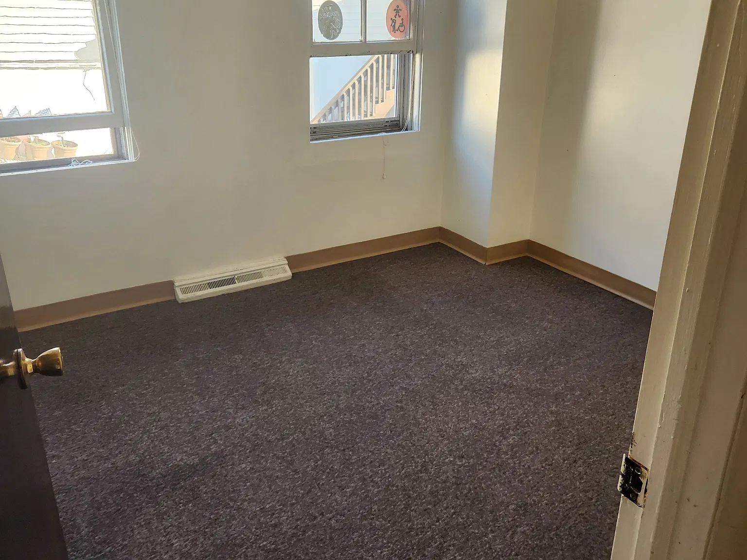 423 Fig St — Photo 3
