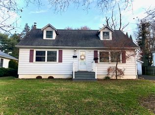 307 Madison Rd, Willow Grove, PA 19090