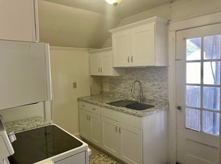 146 N Ashland Ave, Green Bay, WI 54303