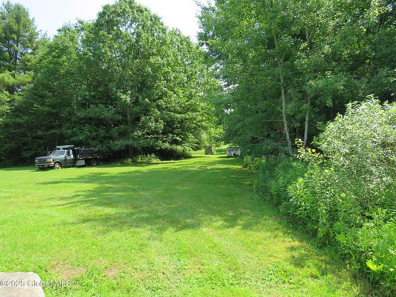 5th image of 614 N Bush Road