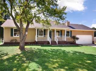 102 Alice Janes Cir, Huntsville, AL 35811