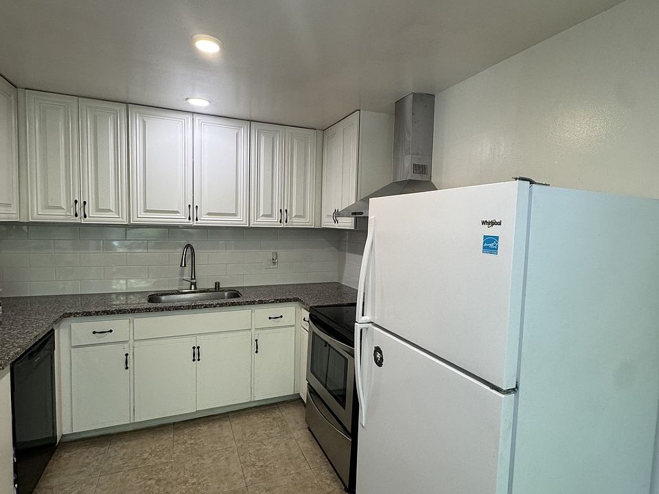 2nd image of 503 Kiely Blvd #3