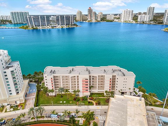 2nd image of 18260 N Bay Road #304