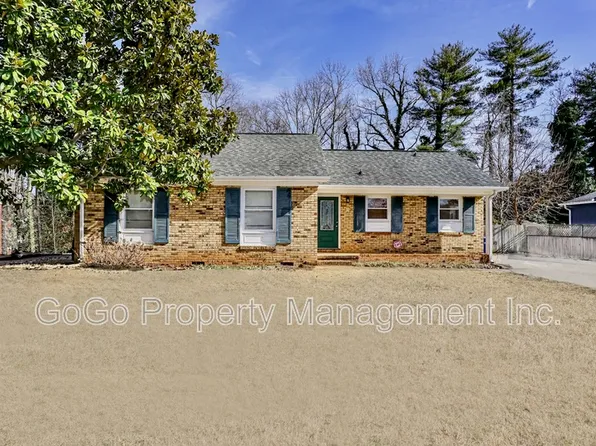 130 Heather Dr, Spartanburg, SC 29301