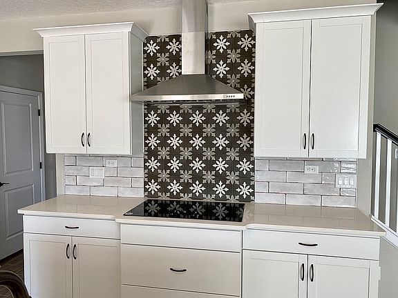 Custom backsplash