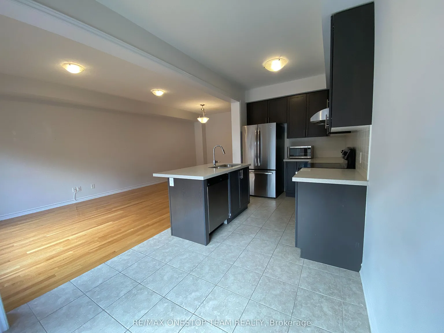 3 bed, $3,650 — Photo 4