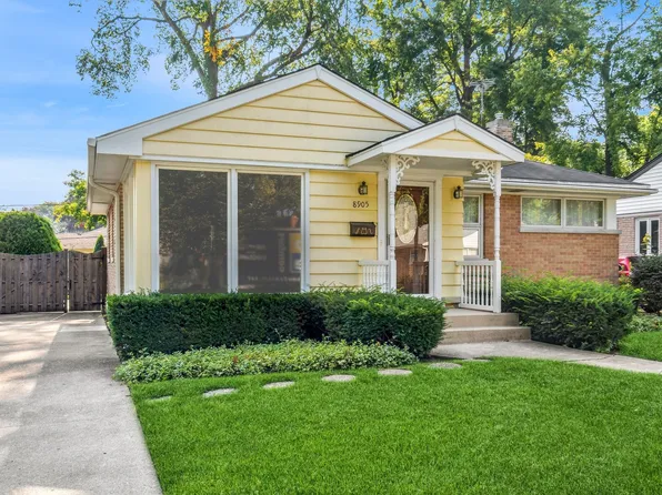 8905 McVicker Ave, Morton Grove, IL 60053