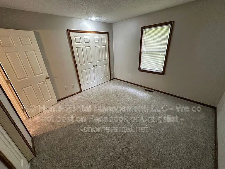 1420 SE 7th Pl — Photo 13