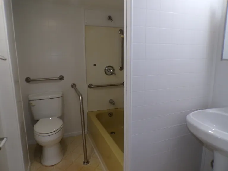 7417 Belgium Ave — Photo 9