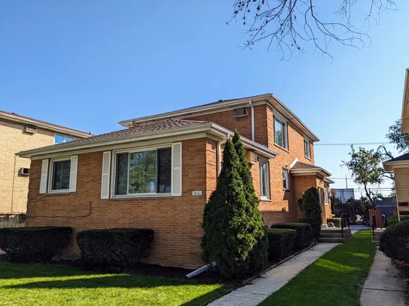 9101 Sahler Ave, Brookfield, IL 60513