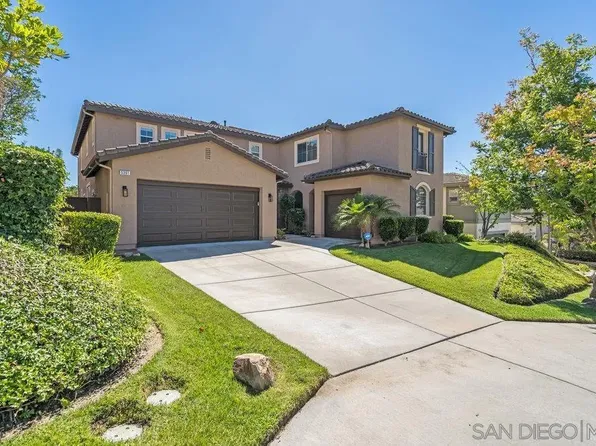 5301 Village Dr, Oceanside, CA 92057